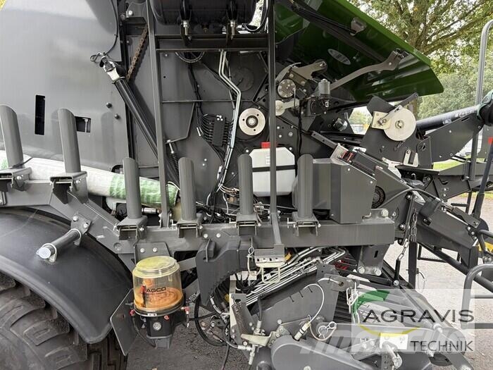 Fendt ROTANA 130 F COMBI Rundballenpressen