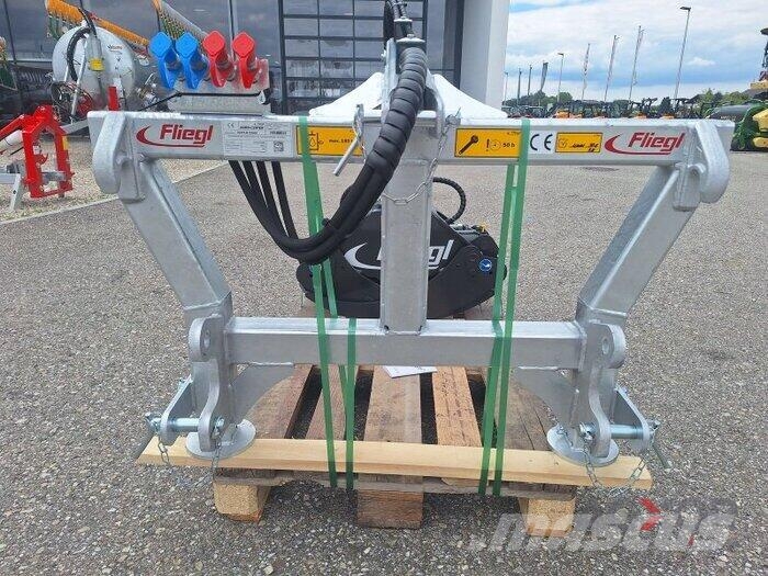 Fliegl Rückezange 130 Fendeuse, Scie