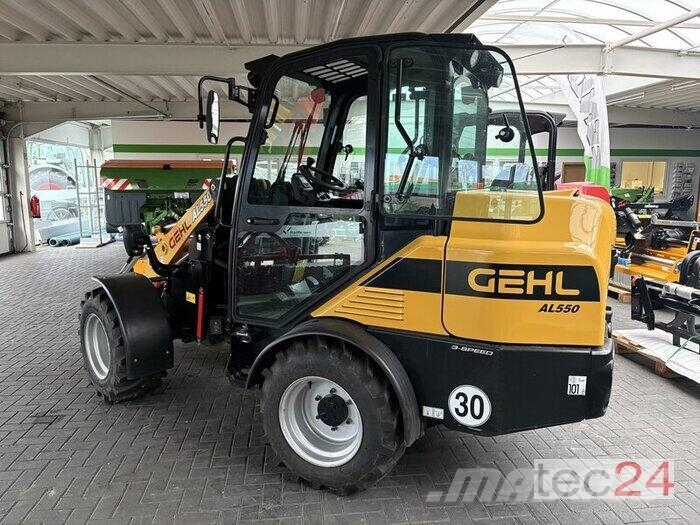 Gehl AL 550 Traktori