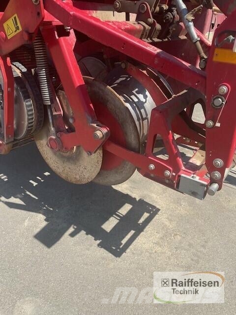 Grimme Kartoffelvollernter SE85-55UB Potato harvesters and diggers