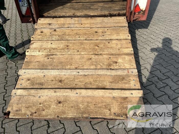 Hanzen VIEHTRANSPORTER Další přívěsné vozíky