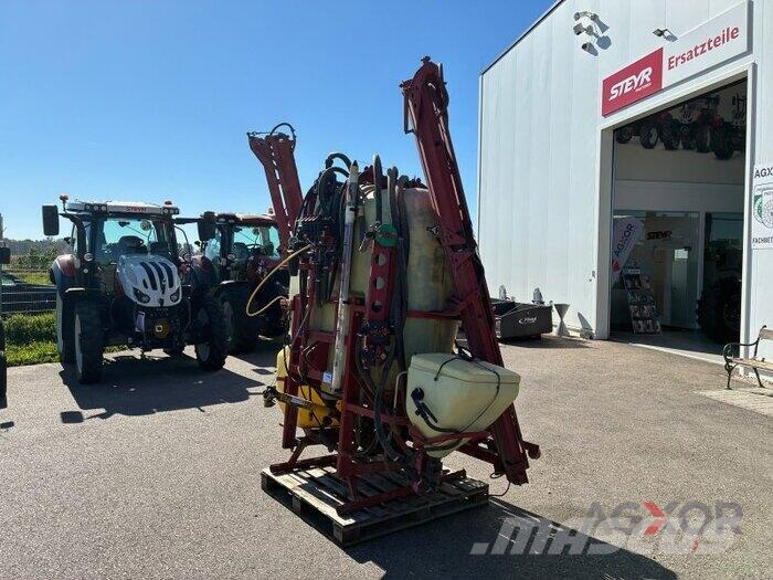 Hardi 800 Liter 12m hydraulisch Anhängespritzen