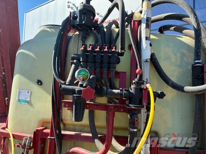 Hardi 800 Liter 12m hydraulisch Anhängespritzen