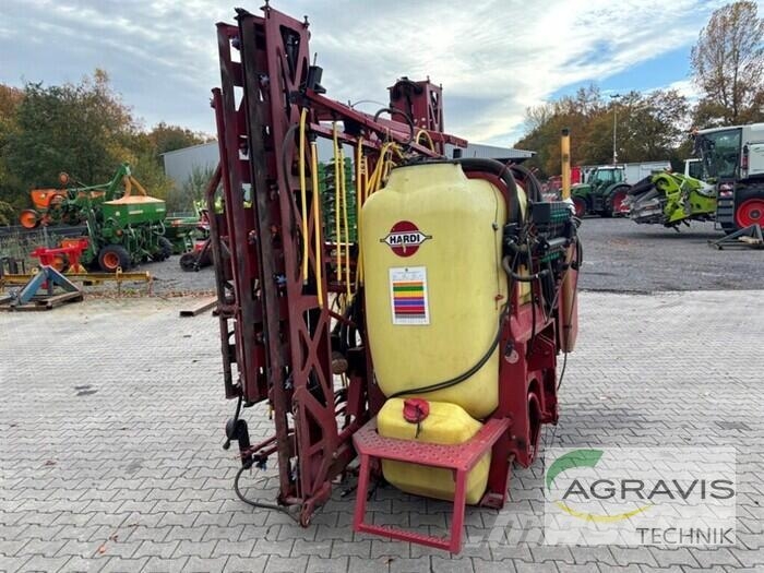 Hardi MASTER Pulverizadores arrastrados