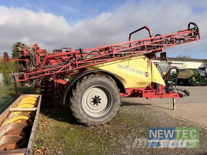 Hardi NAVIGATOR 4000 L Vlečne škropilnice