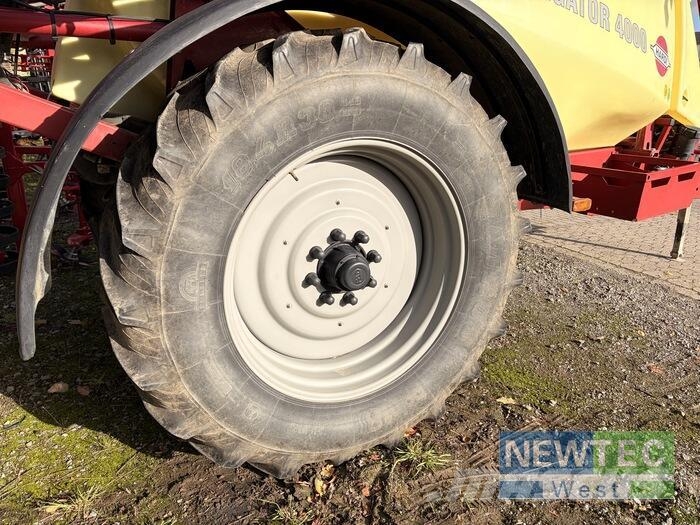 Hardi NAVIGATOR 4000 L Vlečne škropilnice