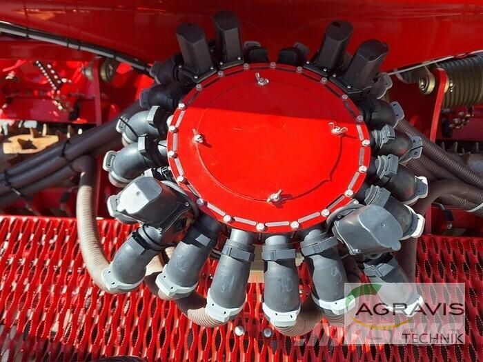 Horsch EXPRESS 3 KR مثاقيب مدمجة
