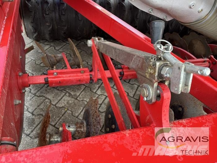 Horsch EXPRESS 3 TD مثاقيب