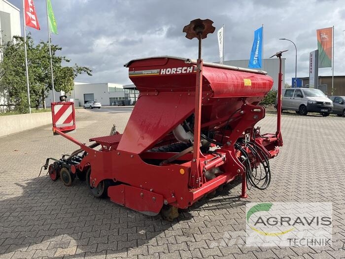 Horsch EXPRESS 3 TD مثاقيب