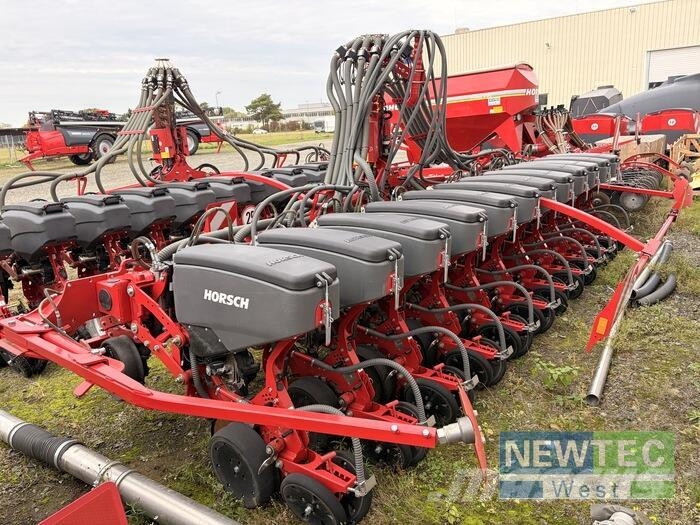 Horsch MAESTRO 12.50 RV 드릴