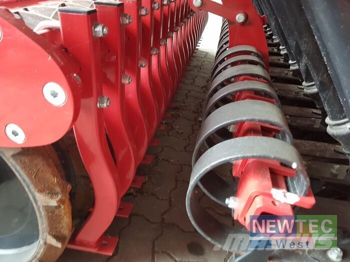 Horsch VERSA 3 KR Drills