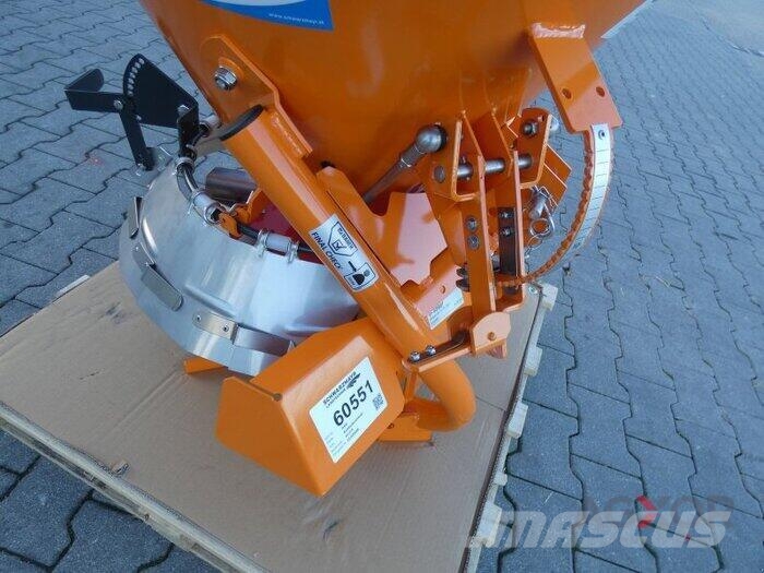 Iseki Schleuderstreuer Otros equipos para carreteras y quitanieves