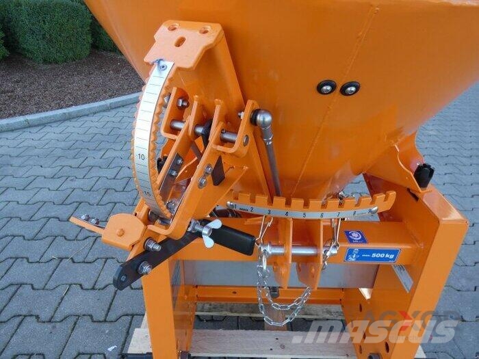 Iseki Schleuderstreuer Otros equipos para carreteras y quitanieves