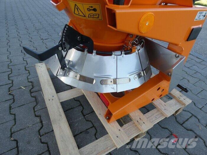 Iseki Schleuderstreuer Otros equipos para carreteras y quitanieves