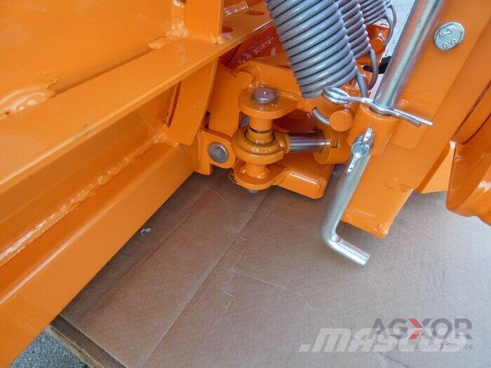 Iseki Schneeschild 1,4m Otros equipos para carreteras y quitanieves
