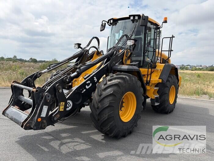 JCB 427 AGRI STUFE V Radlader