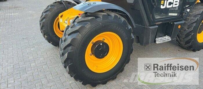 JCB 531-70 Kmetijski teleskopski nakladalci