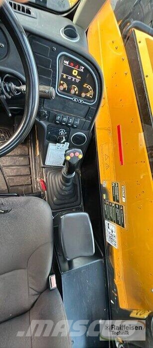 JCB 531-70 Kmetijski teleskopski nakladalci