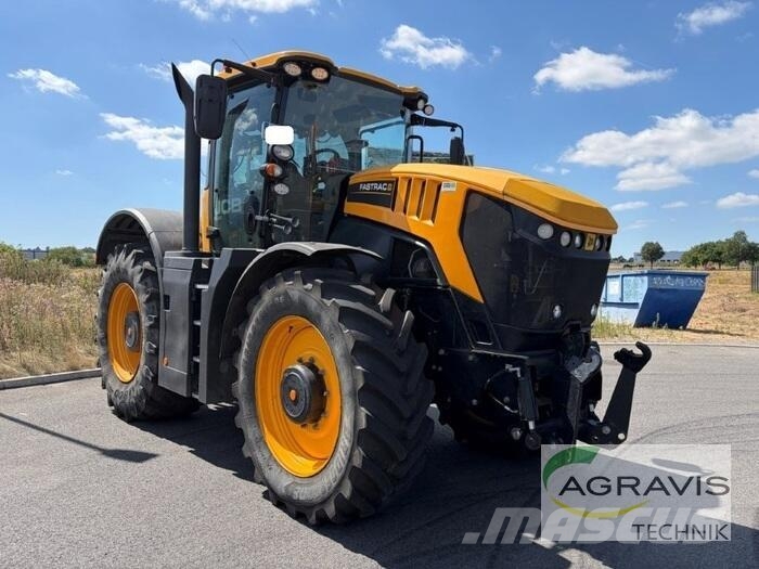 JCB FASTRAC 8330 T4F Traktorer