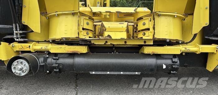 John Deere 345 Derliaus nuėmimo kombainų priedai