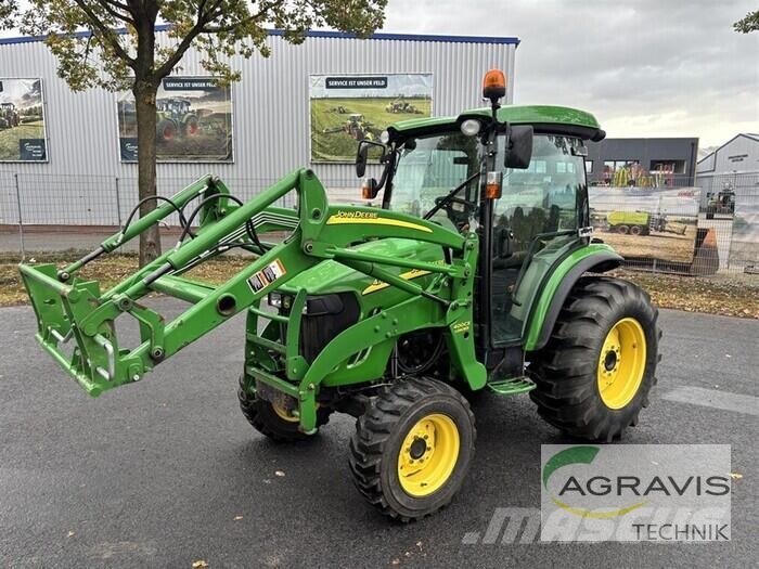 John Deere 4720 Manjši traktorji