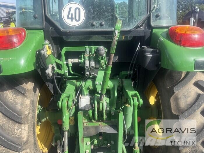 John Deere 5075 M Traktoren