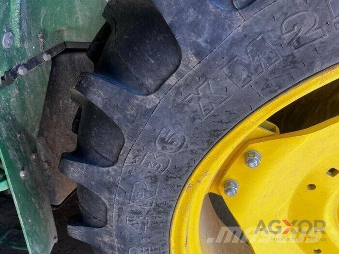 John Deere 5075M الجرارات