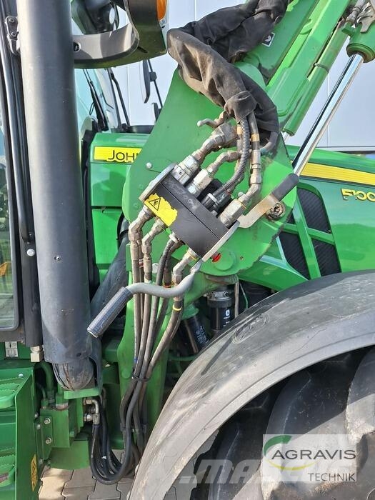 John Deere 5100 R Traktorer