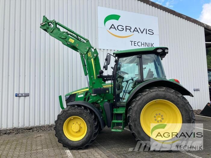 John Deere 5125 R Traktorit
