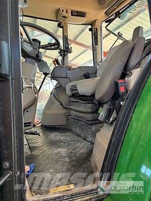 John Deere 6140M Tractoren