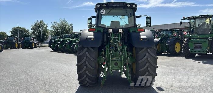 John Deere 6195 R Traktori