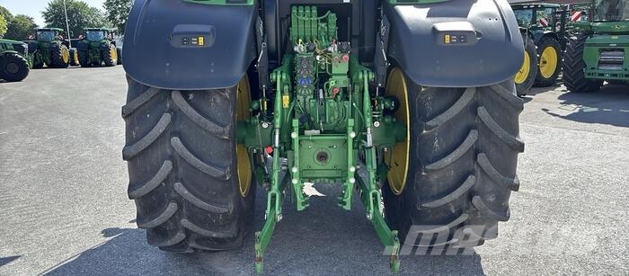 John Deere 6195 R Traktorer