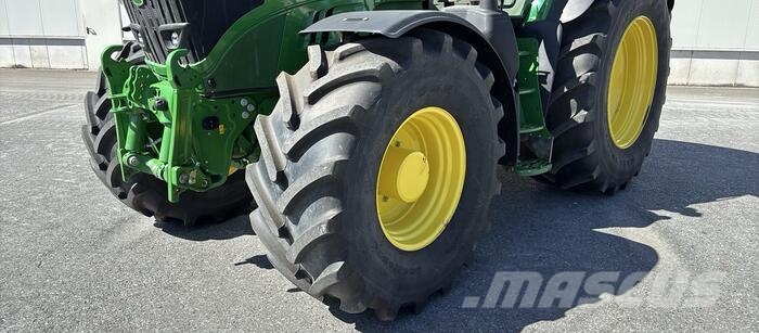 John Deere 6195 R Traktorer