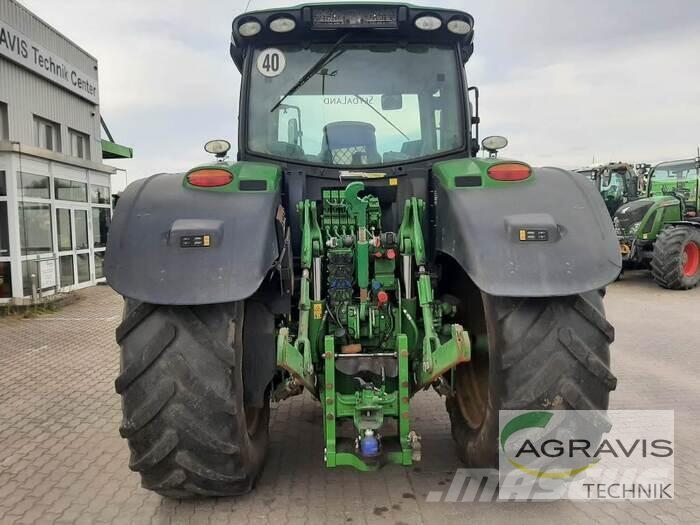 John Deere 6215 R Traktorid