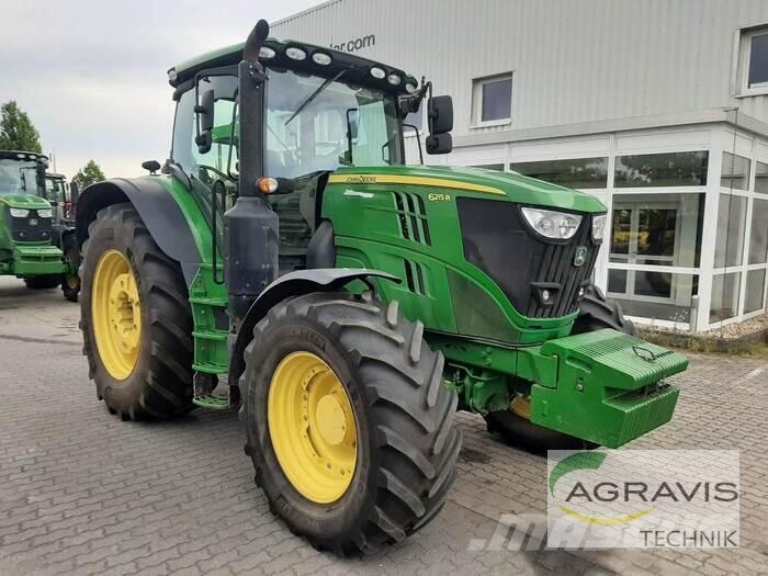 John Deere 6215 R Tratores
