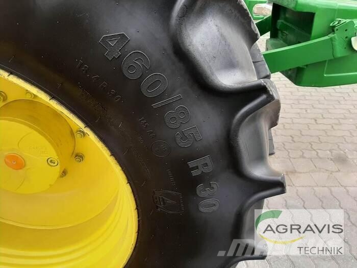 John Deere 6215 R Traktörler