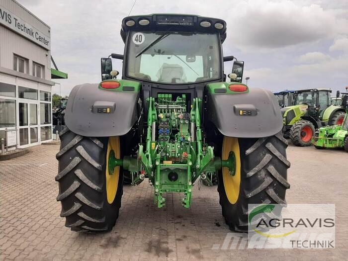 John Deere 6215 R Traktörler