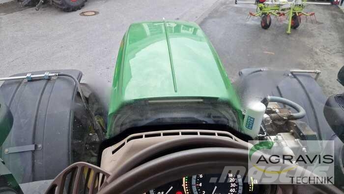 John Deere 6230 R Traktorid