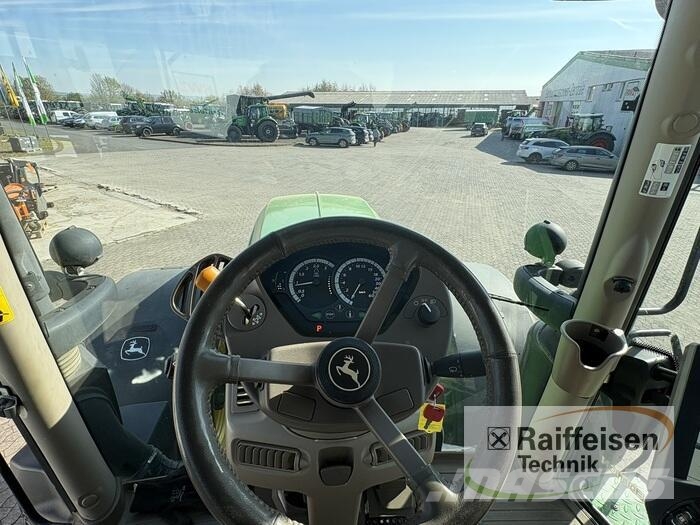 John Deere 6250 R Traktori