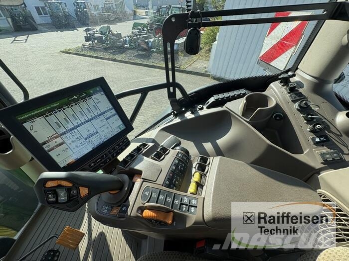 John Deere 6250 R Traktori