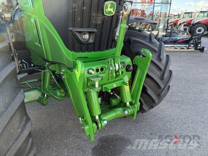 John Deere 6250R الجرارات