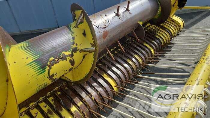 John Deere 630 Gadanheiras