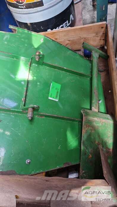 John Deere 630 Gadanheiras