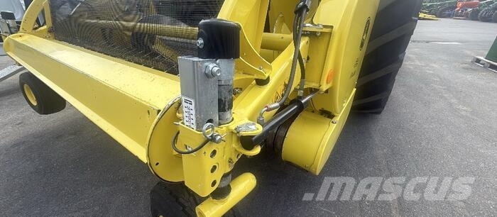 John Deere 639 Accesorii pentru mașini de fân și furaje