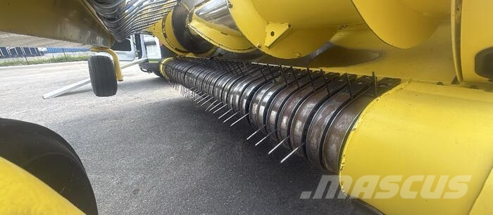 John Deere 639 Accesorii pentru mașini de fân și furaje