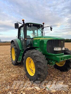 John Deere 6820 AUTOPOWER Trattori