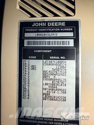 John Deere 6820 AUTOPOWER Trattori