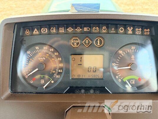 John Deere 6820 POWER QUAD Traktoren