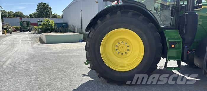 John Deere 6R 175 Трактора