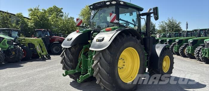 John Deere 6R 175 Trattori